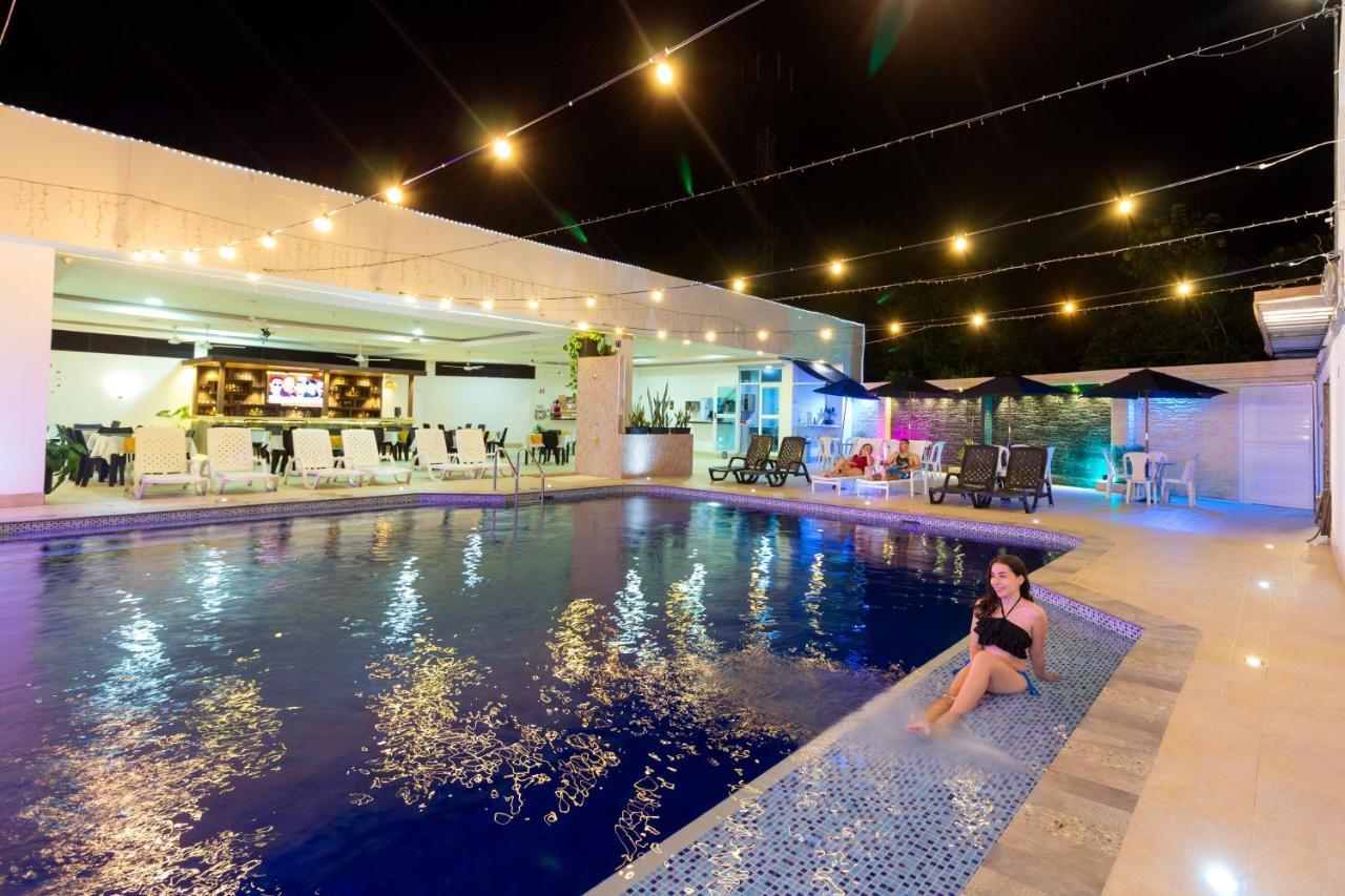 Hotel 0Asis De La Colina Boutique Girardot Kültér fotó