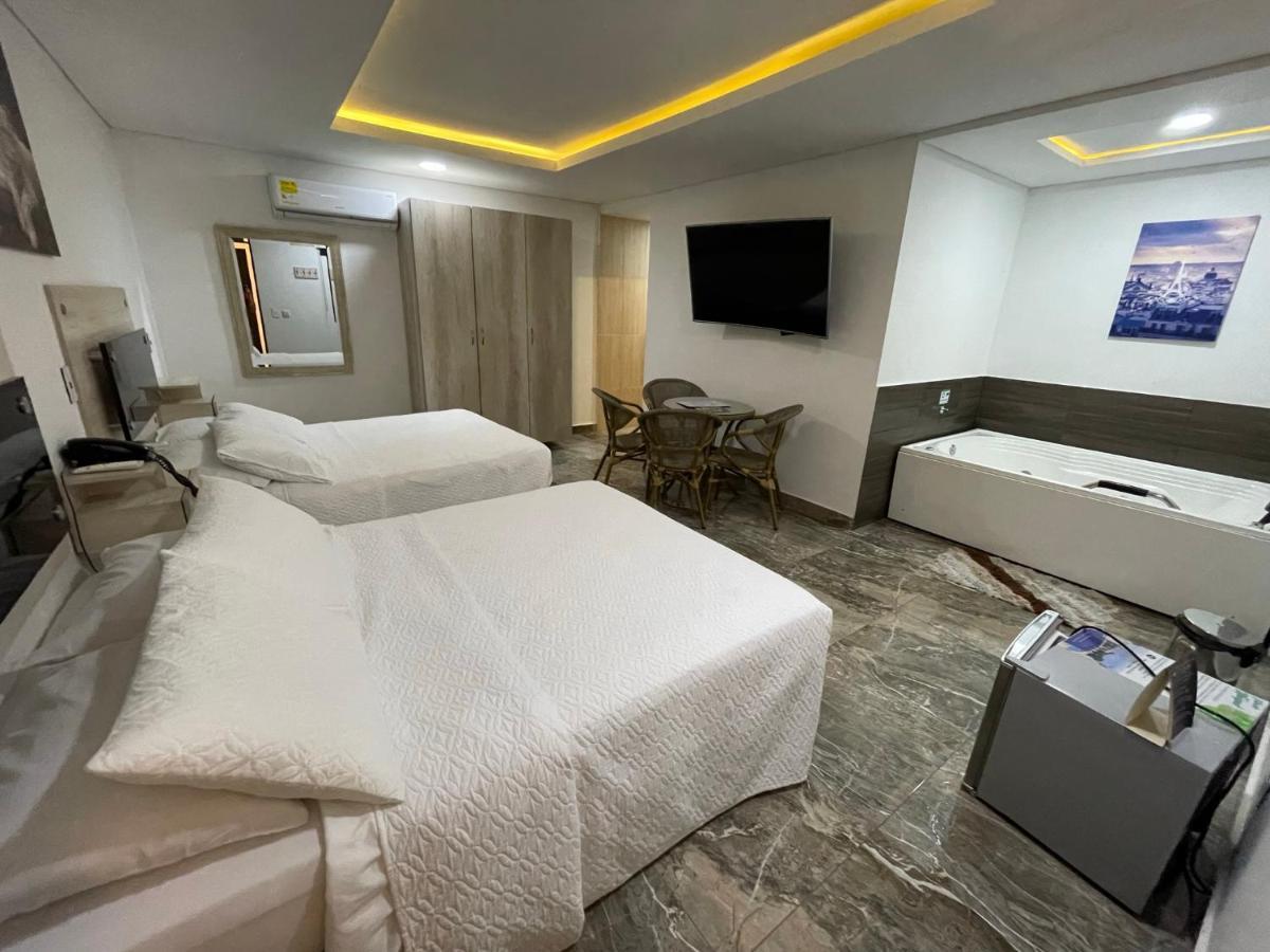 Hotel 0Asis De La Colina Boutique Girardot Kültér fotó