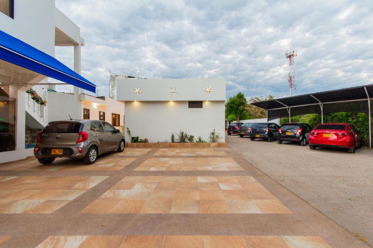 Hotel 0Asis De La Colina Boutique Girardot Kültér fotó